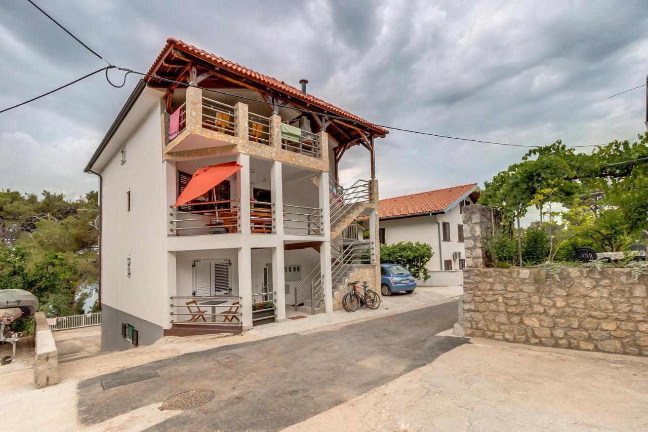Calma Sea View Rooms Mali Lošinj Exterior foto