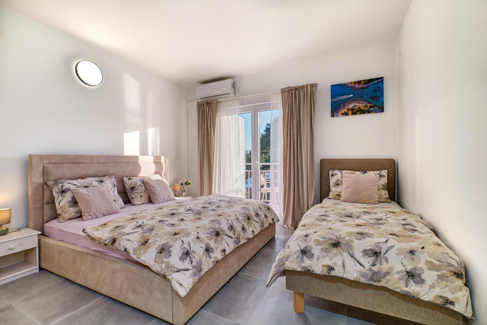 Calma Sea View Rooms Mali Lošinj Exterior foto